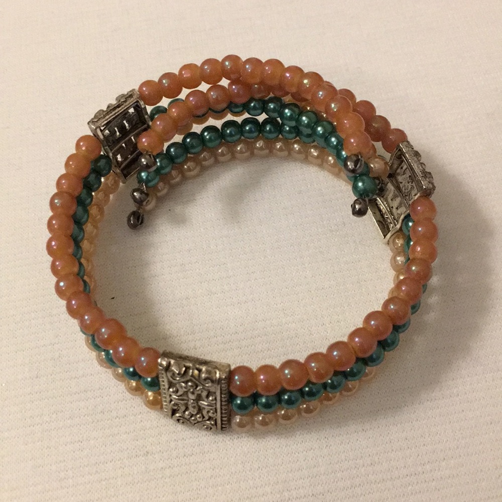 Silver Green Pink and Cream Pearl Wrap Bracelet - Picture 6 of 8